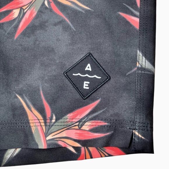 American Eagle Bird of Paradise Board Shorts in Grey/Red Men’s Flex/L - Picture 3 of 6